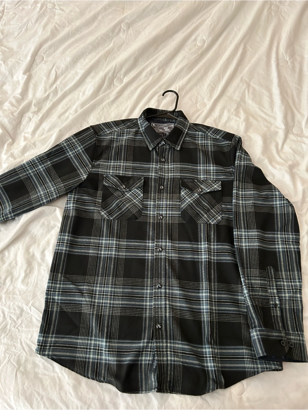 Retro Rifle Men's Black Plaid Button-Down Shirt with Light Blue Stripes